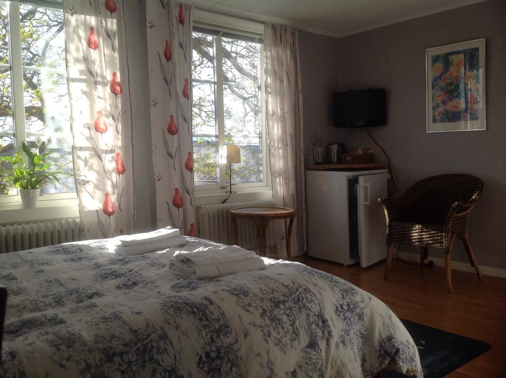 Bed & Breakfast Villa Sedin Harnosand Quarto foto