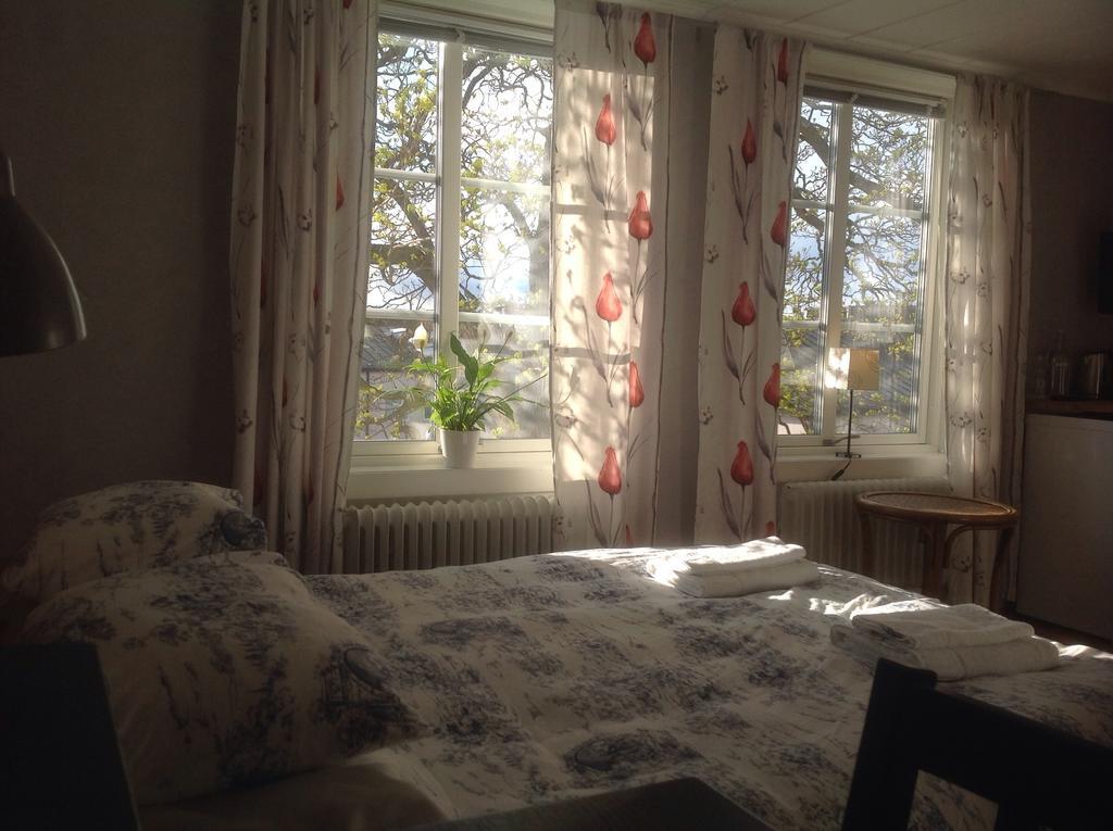 Bed & Breakfast Villa Sedin Harnosand Quarto foto